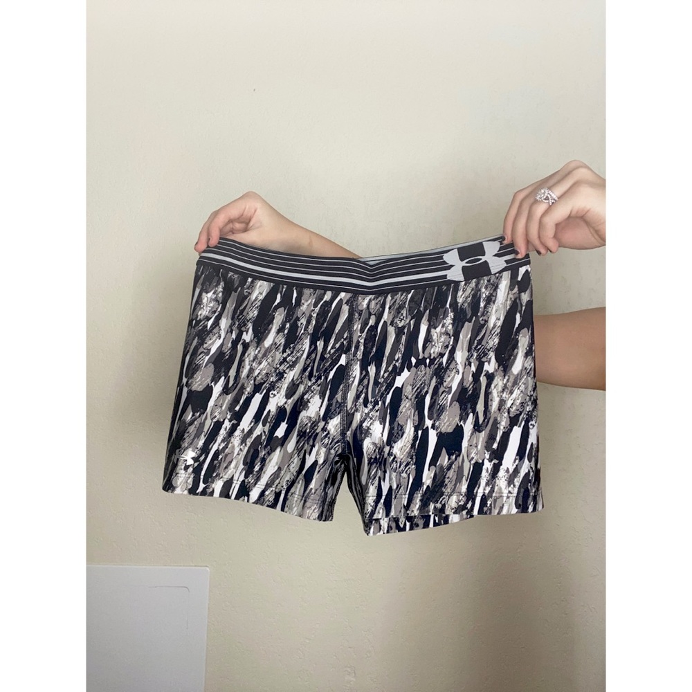 under armour patterned compression shorts